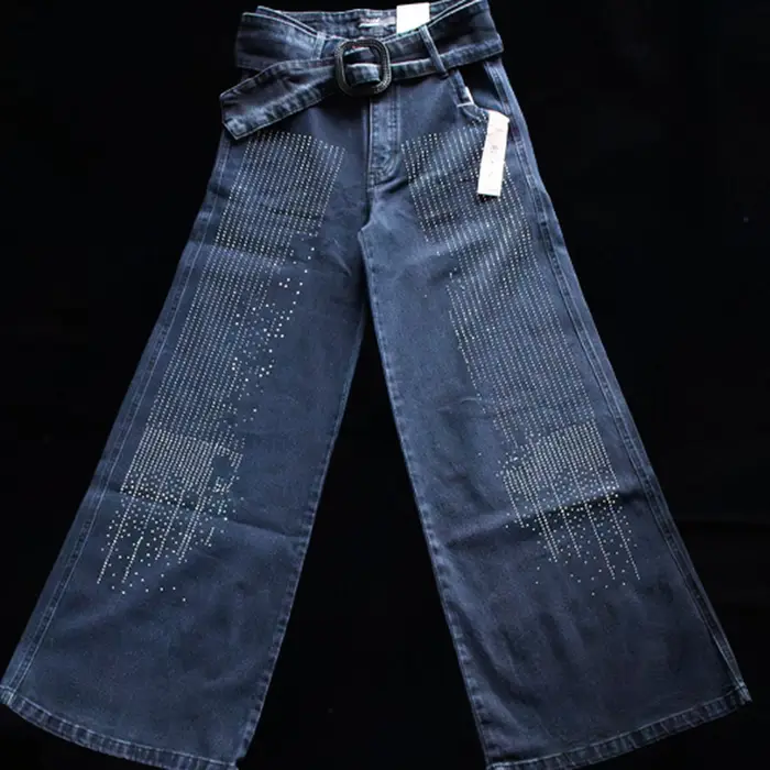 Jean Wide Leg con Strass y Cinturón