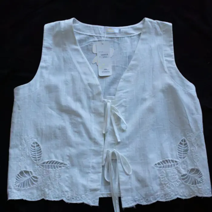 Conjunto Palazzo y Chaleco Broderie Floral