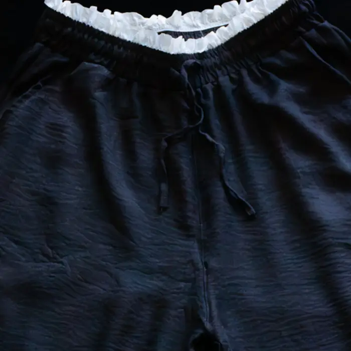Pantalón Palazzo con Cintura Contrastante